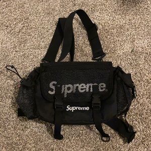 Supreme black SS20 waist bag